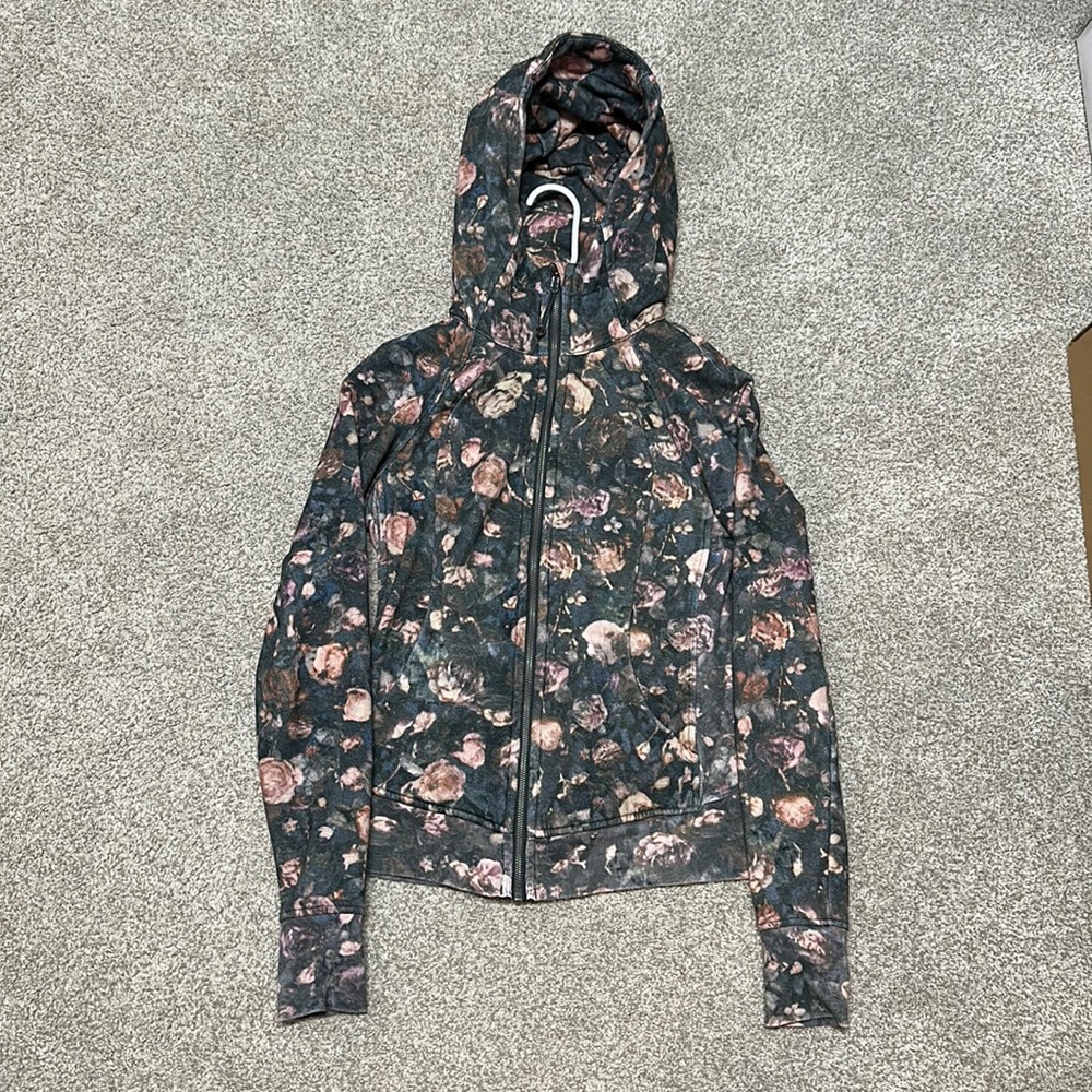 Lululemon Floral Scuba Hoodie Size 6